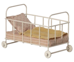 Maileg Kinderbed Roze