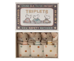 Maileg Drieling Baby Muis In Een Luciferdoosje