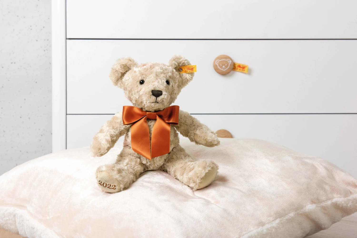 Steiff Knuffel Teddybeer Blond Cosy Year 2022 34cm 6 Steiff Knuffel Teddybeer Blond Cosy Year 2022 34cm - Afbeelding 4